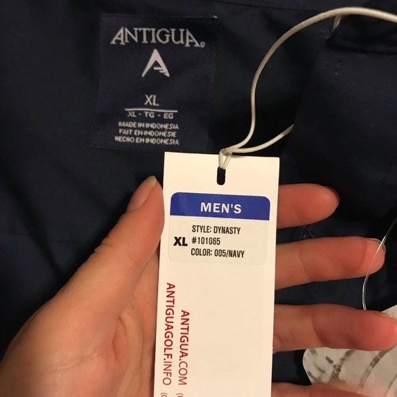 Nashville Predators button down - Picture 3 of 5